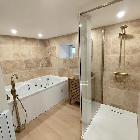 Apartment Duplex L'aparte 2 A 4 Pers - Balneo Saint-Maximin (Isere)